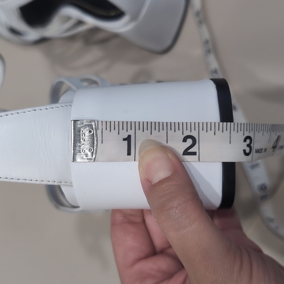 NWT Strappy heels - Picture 10 of 14